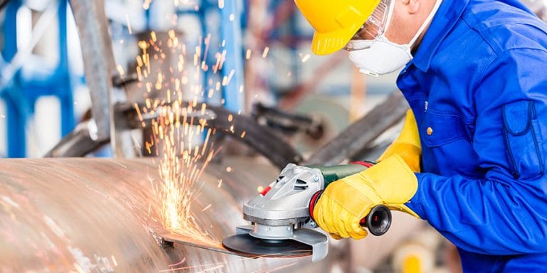 Por que cuidar da segurança dos funcionários é estratégico para a sua empresa?