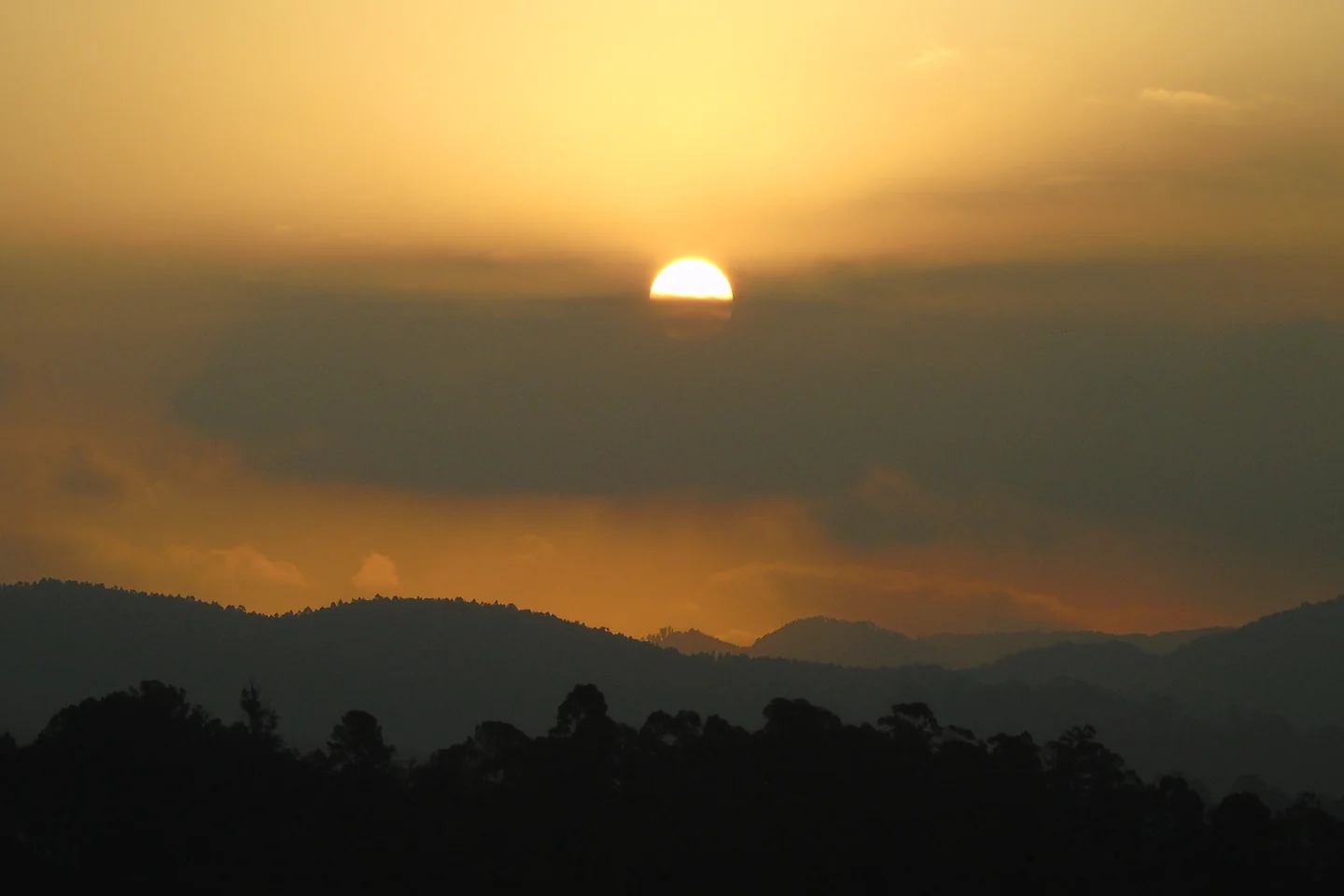 Pôr do sol na Serra do Japi em Jundiaí