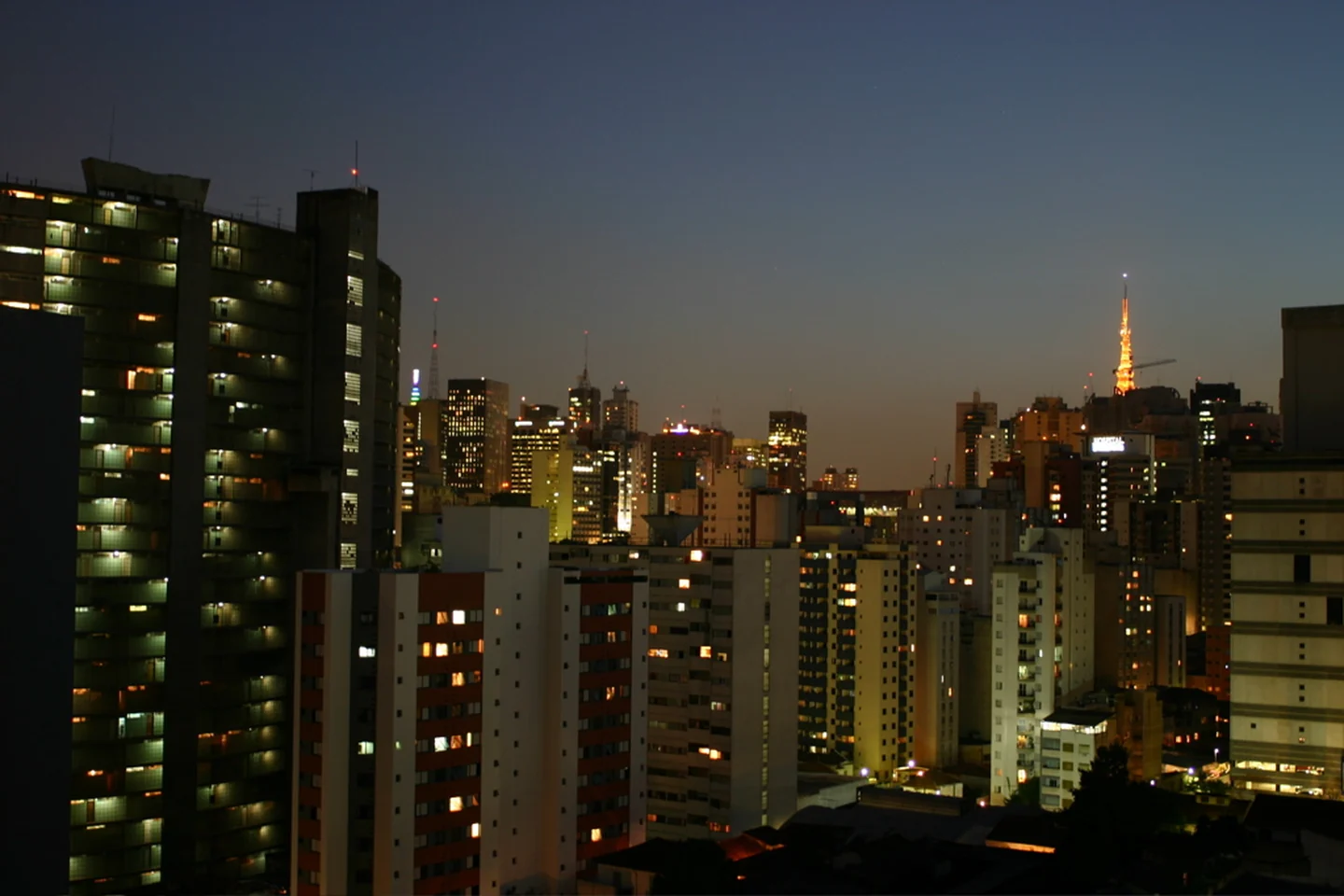 Skyline noturno de São Paulo